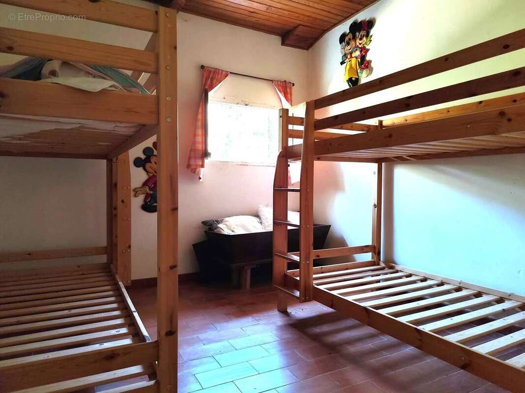 Maison à TOUET-SUR-VAR