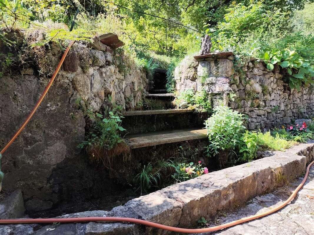 Maison à TOUET-SUR-VAR