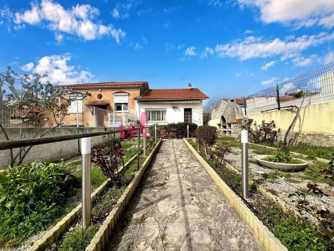 Maison à MARSEILLE-14E