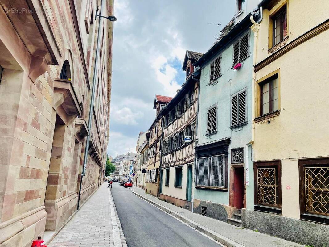   - Appartement à STRASBOURG