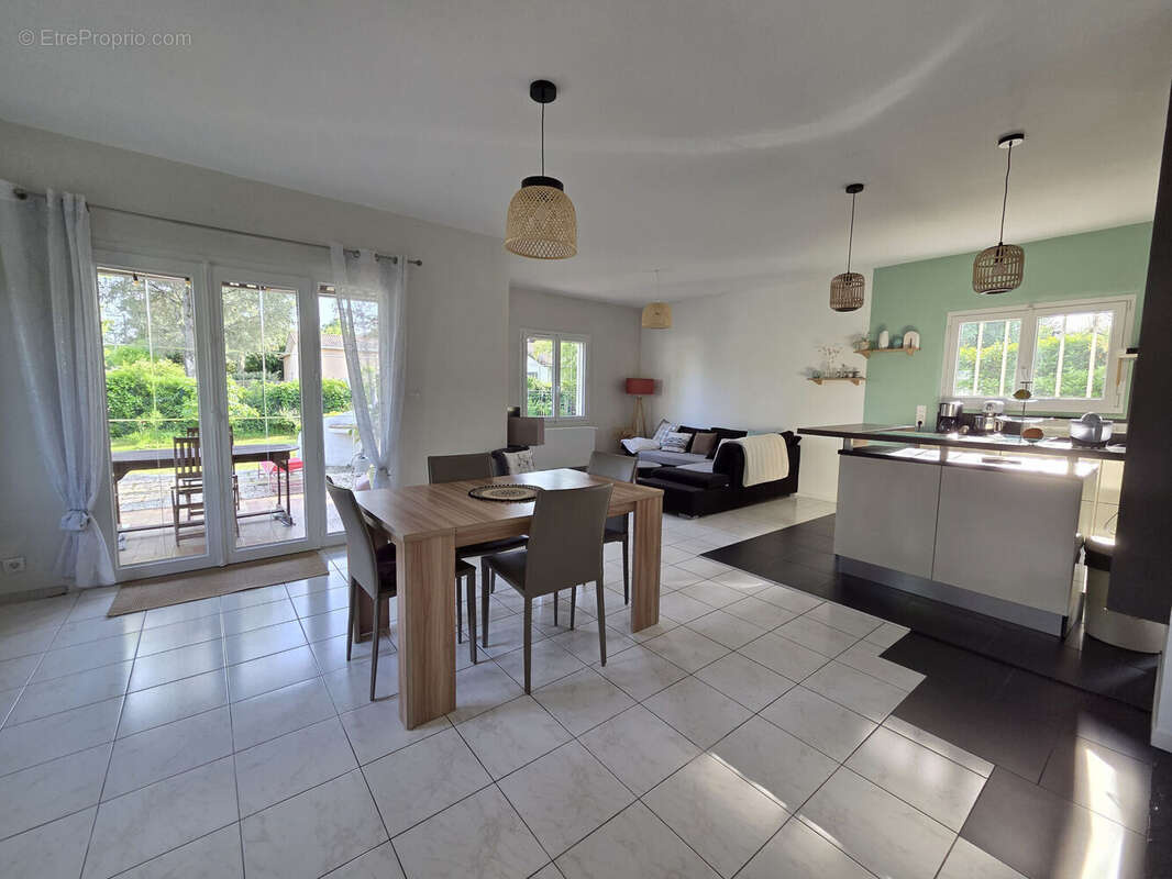 Photo 4 - Maison à LE TAILLAN-MEDOC