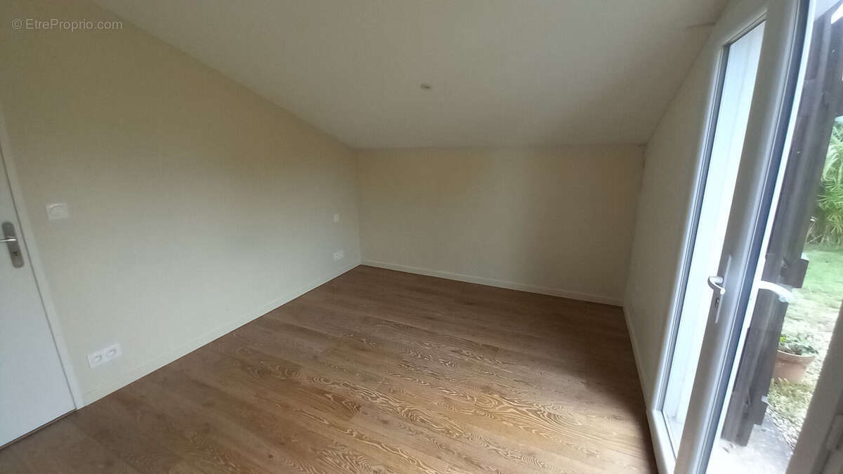 Photo 8 - Maison à LE TAILLAN-MEDOC