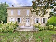 Maison à SAINT-EMILION