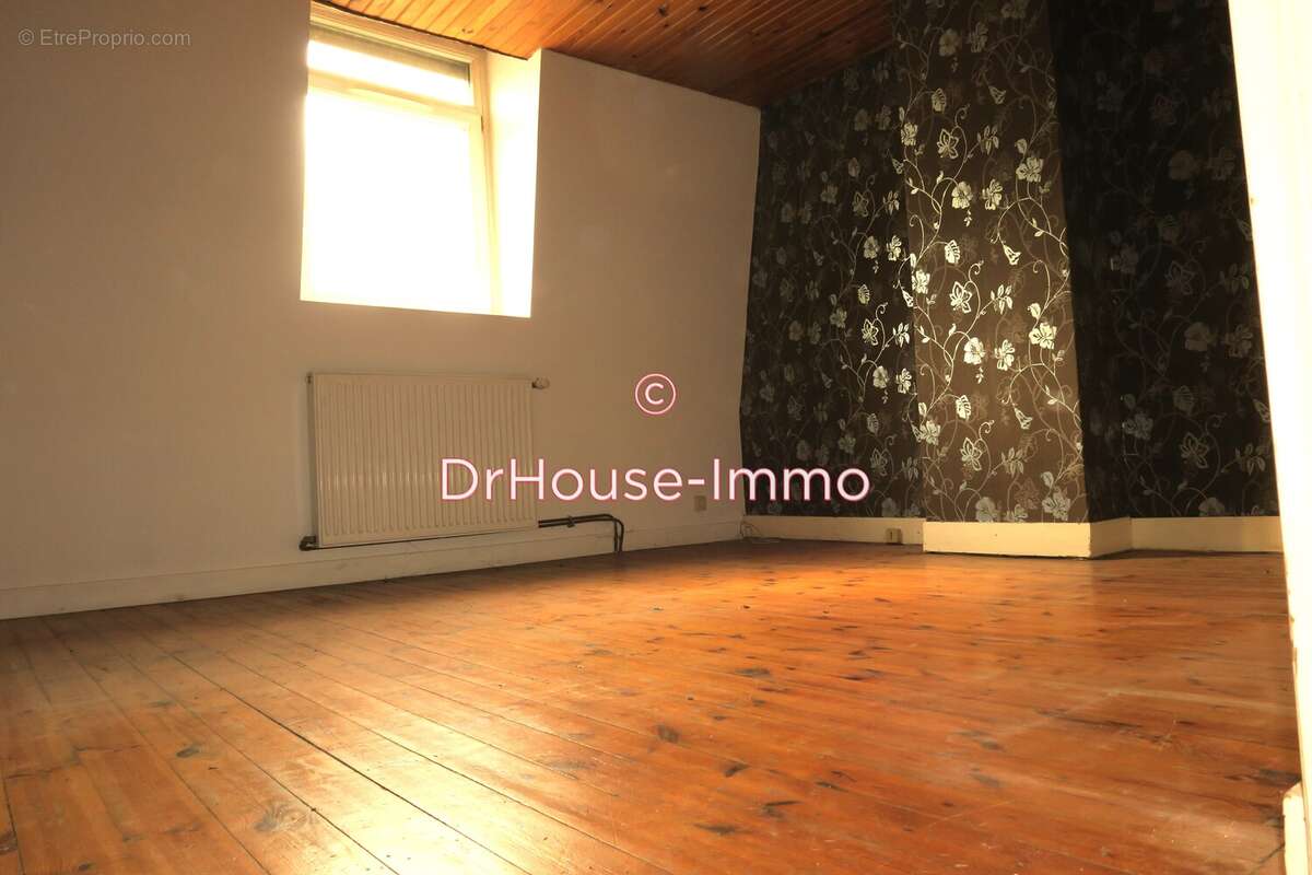 Maison à SAILLY-SUR-LA-LYS