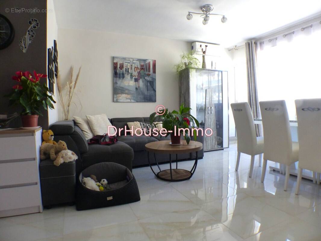 Appartement à MARSEILLE-13E