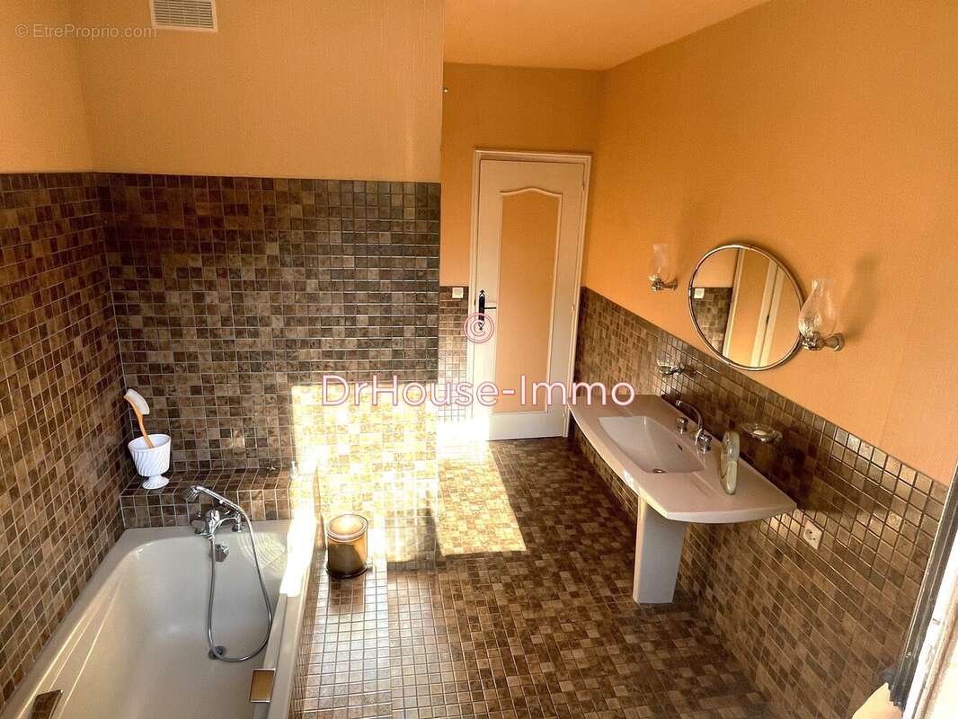 Maison à GAILLON-SUR-MONTCIENT