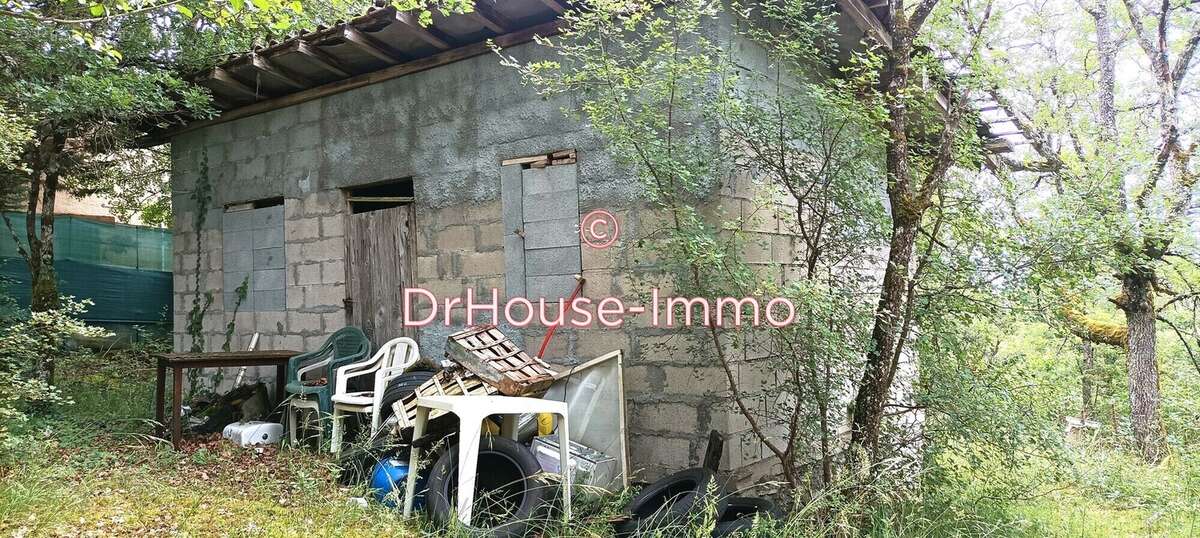 Terrain à MONTVALENT