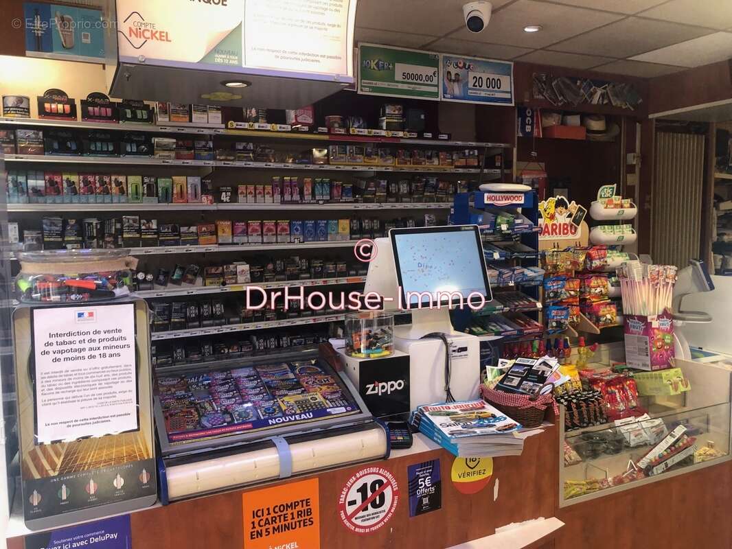 Commerce à MIRECOURT