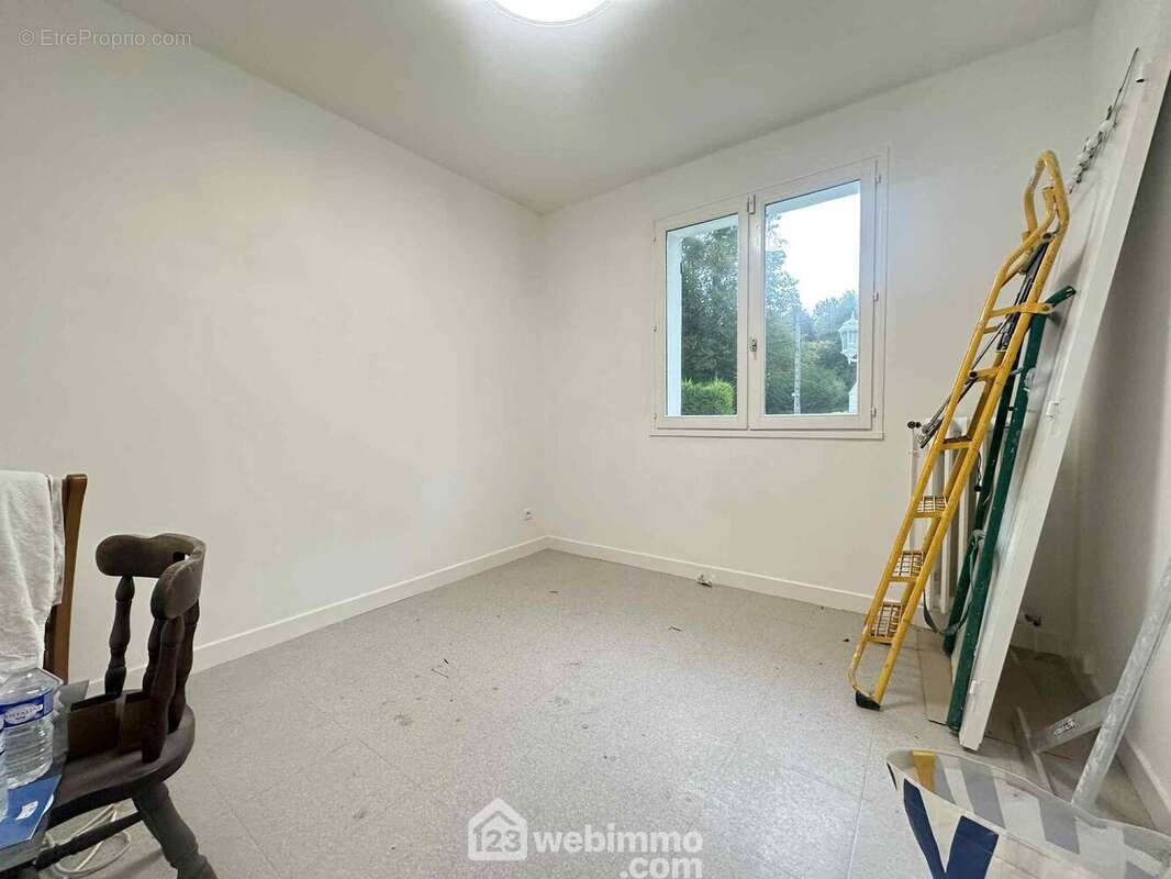 La troisième chambre agréable - Maison à SISSONNE