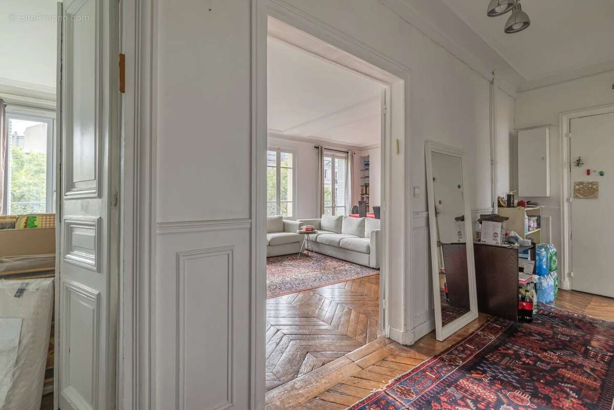 Appartement à PARIS-17E