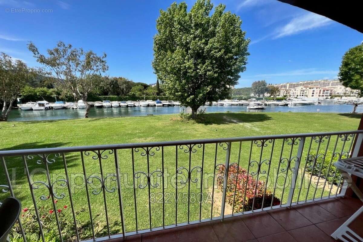 Appartement à MANDELIEU-LA-NAPOULE