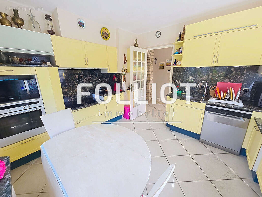 Maison à GRANDCAMP-MAISY