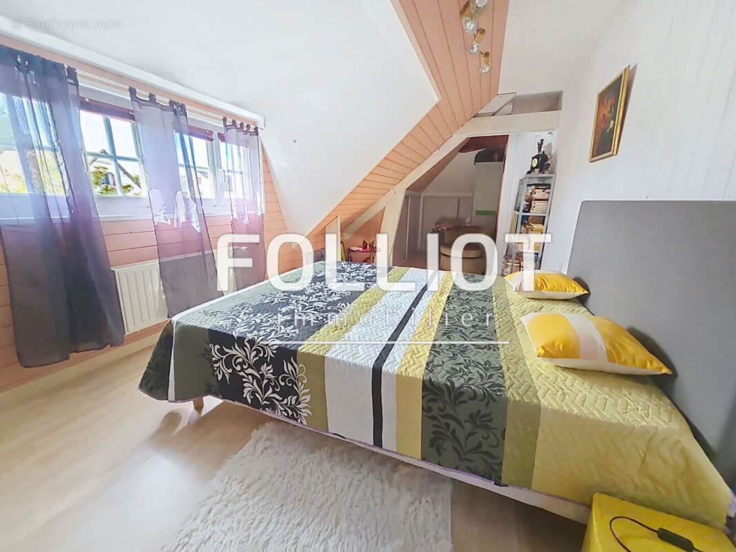 Maison à GRANDCAMP-MAISY