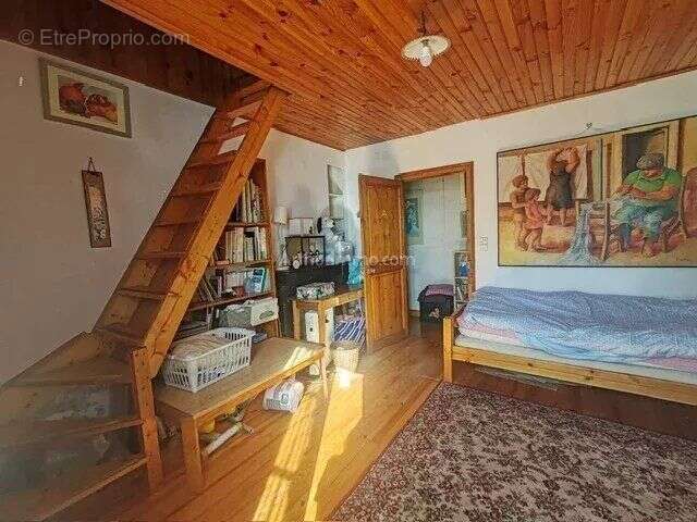 Maison à VILLENEUVE-SAINT-GEORGES