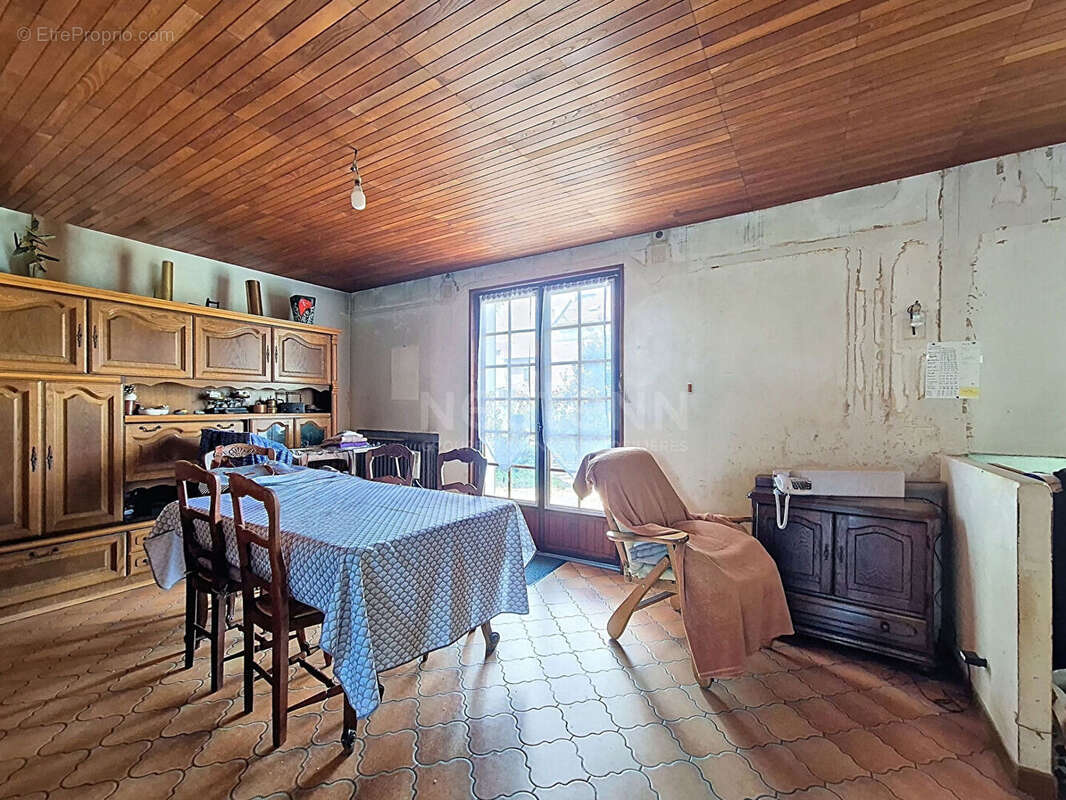 Maison à VILLERS-SOUS-SAINT-LEU