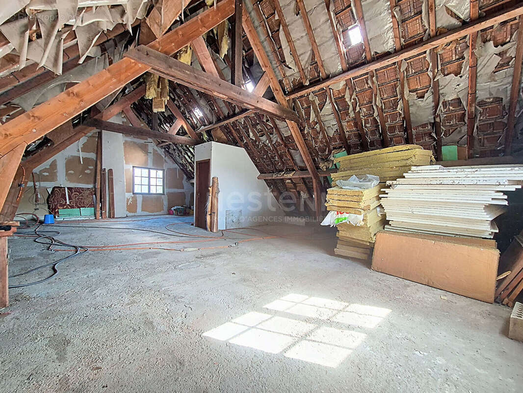 Maison à VILLERS-SOUS-SAINT-LEU