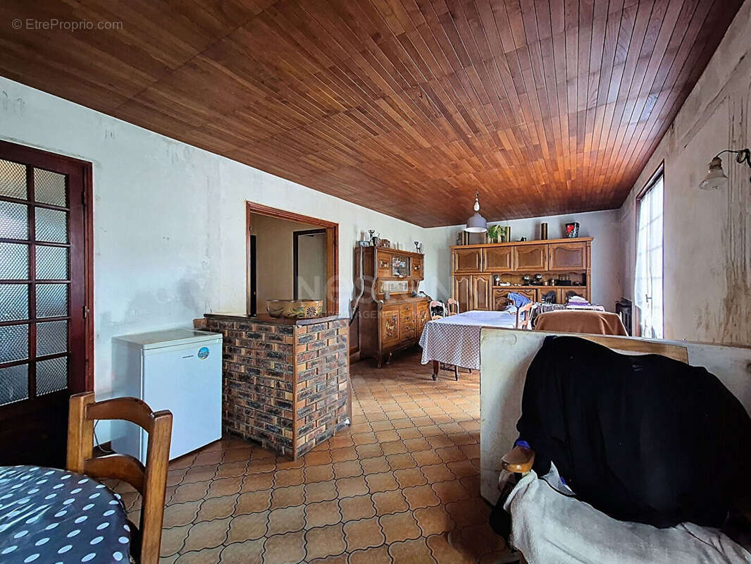 Maison à VILLERS-SOUS-SAINT-LEU