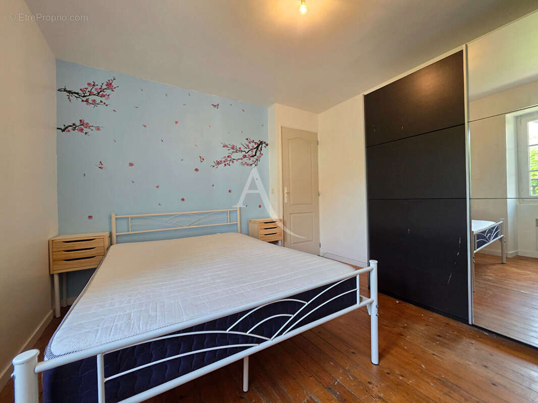 Maison à COULOMMIERS