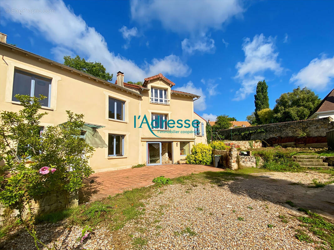 Maison à SERAINCOURT