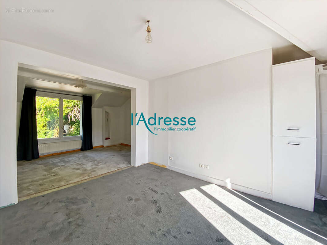 Maison à SERAINCOURT