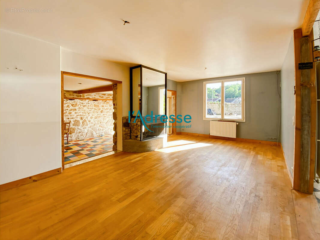 Maison à SERAINCOURT