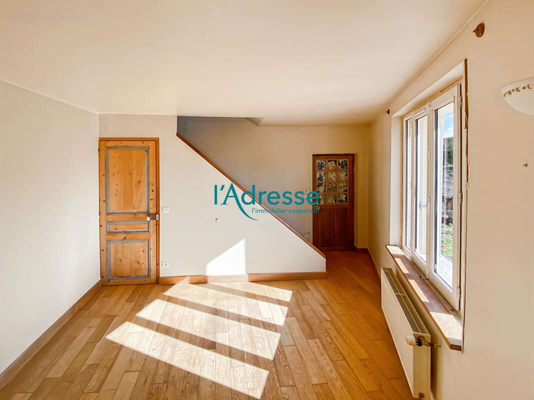 Maison à SERAINCOURT