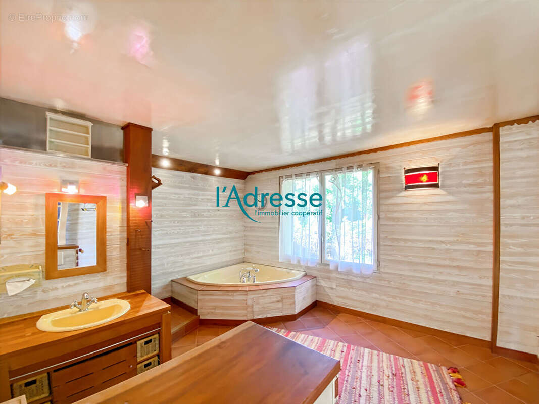 Maison à SERAINCOURT