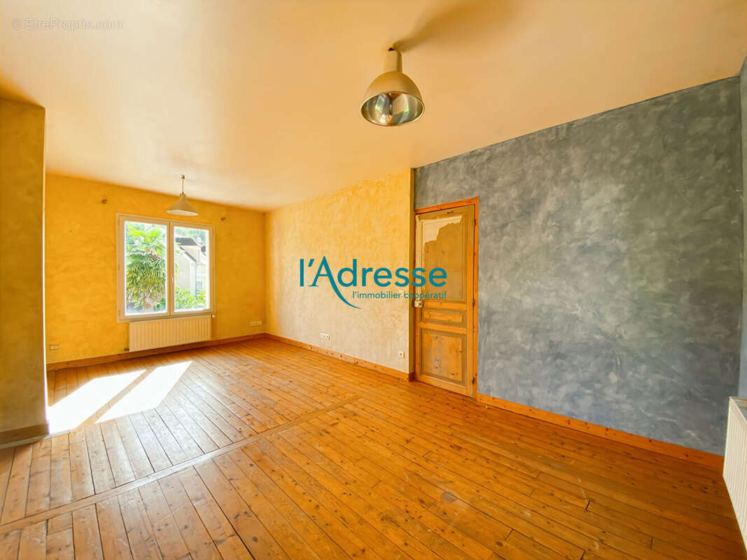 Maison à SERAINCOURT