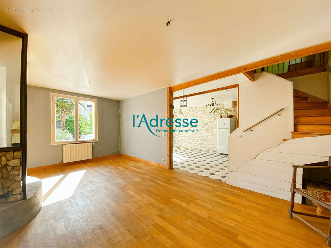 Maison à SERAINCOURT