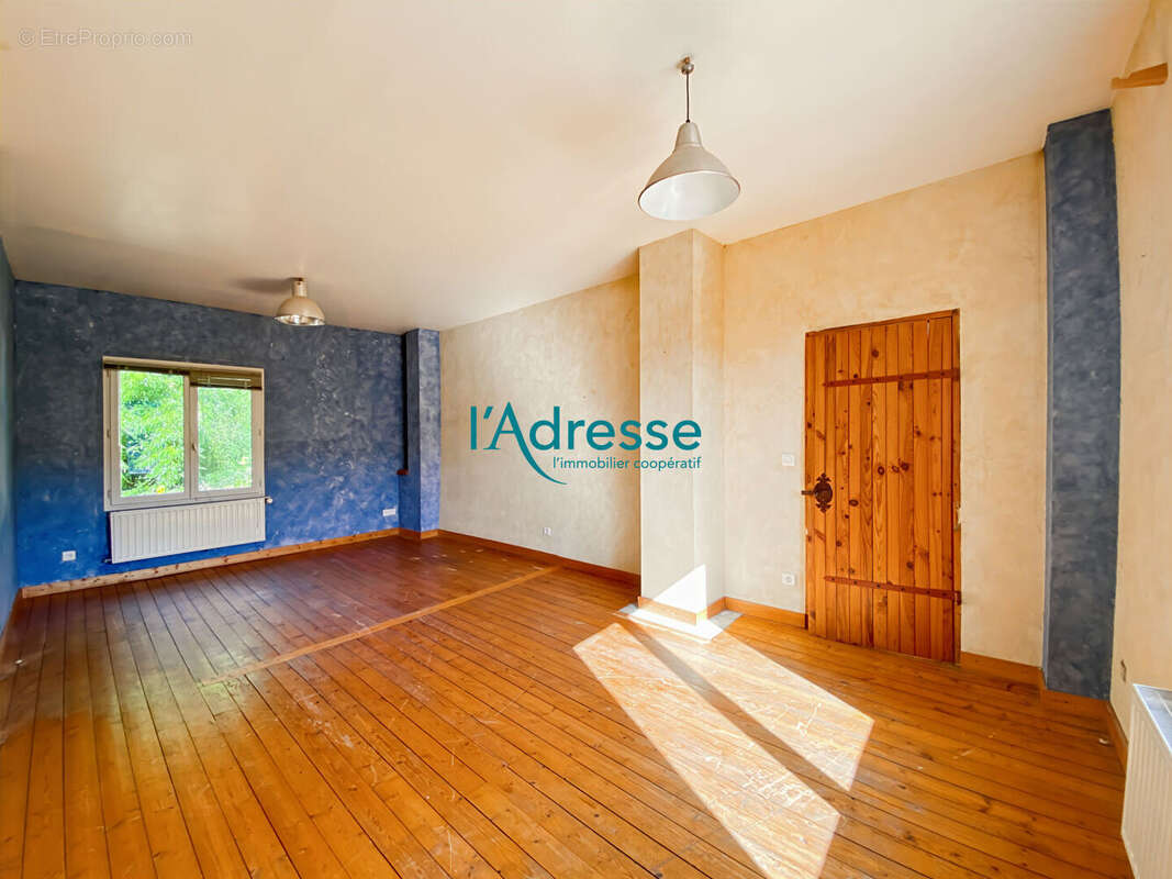 Maison à SERAINCOURT