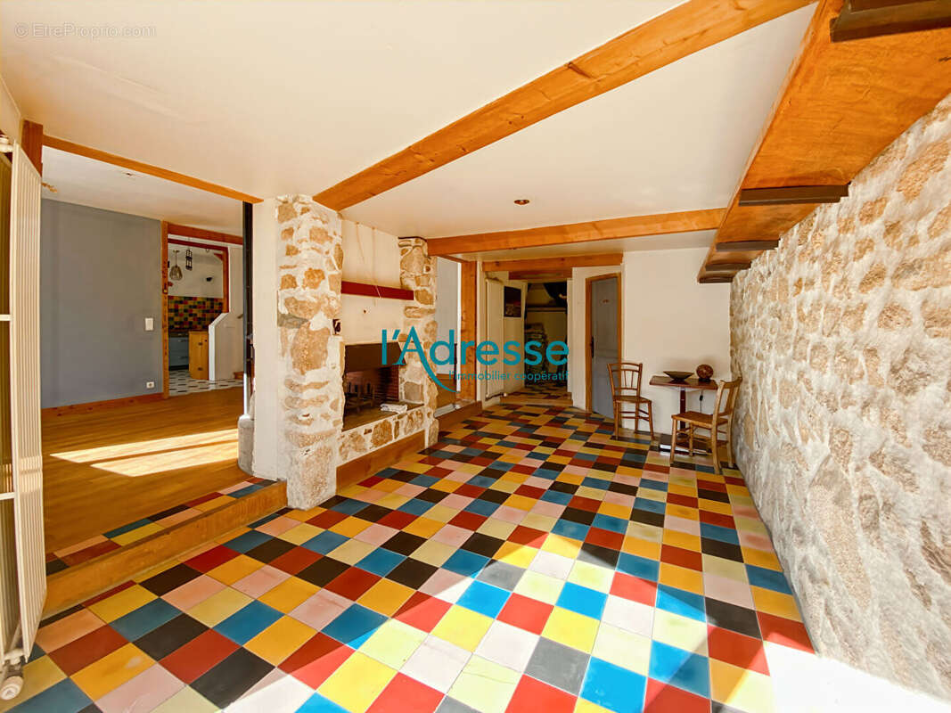 Maison à SERAINCOURT