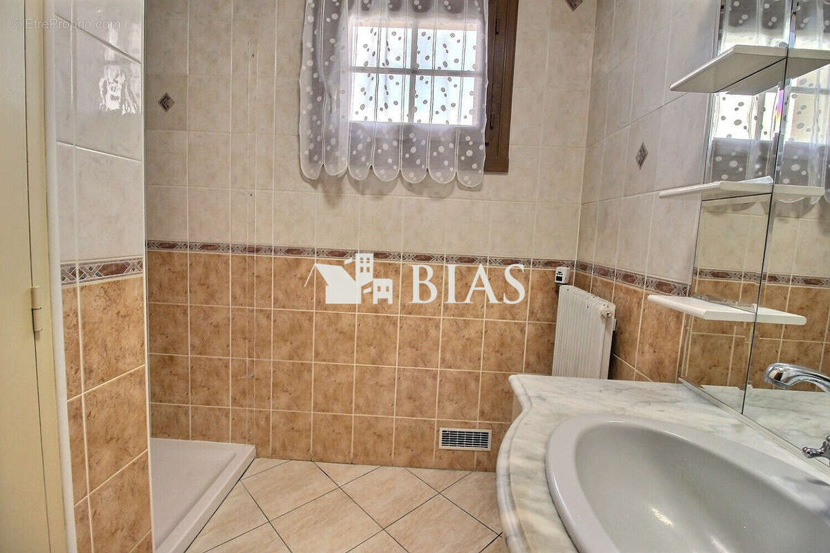 Maison à VOISCREVILLE