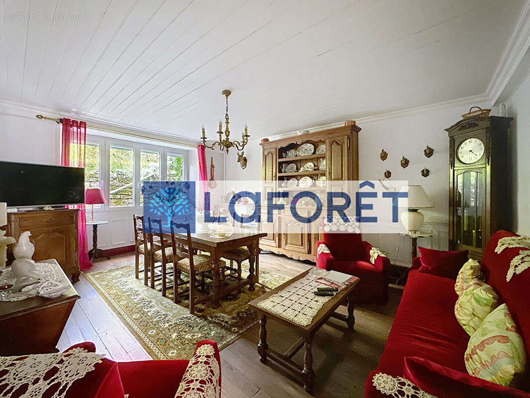 Maison à CHAMPSEVRAINE