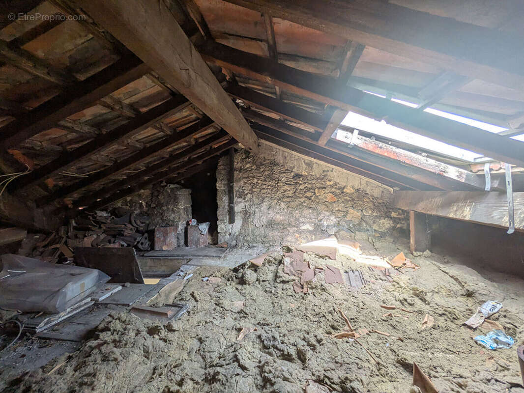 Appartement à CHAVILLE