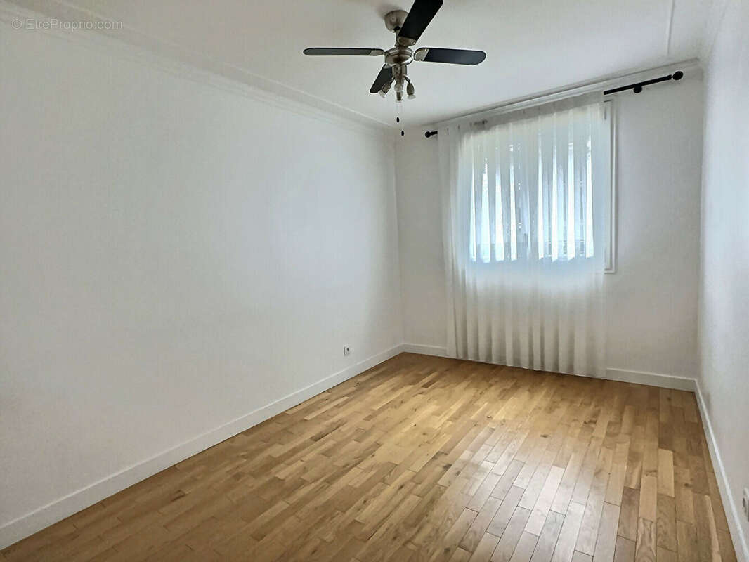 Appartement à IVRY-SUR-SEINE