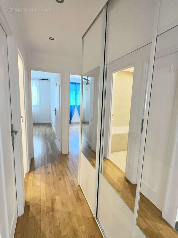 Appartement à IVRY-SUR-SEINE