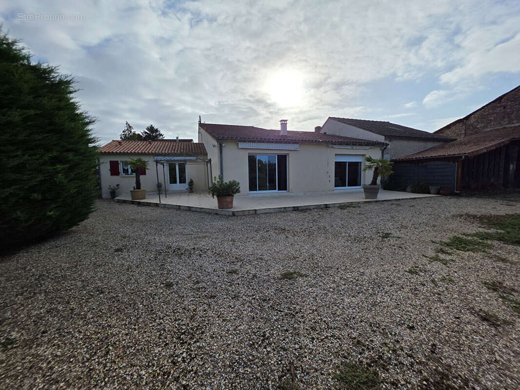 Maison à SAINT-GERMAIN