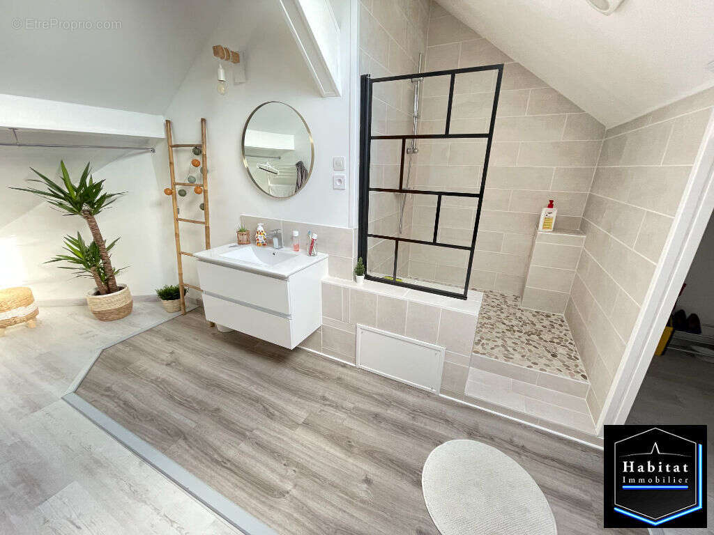 Appartement à OISSERY