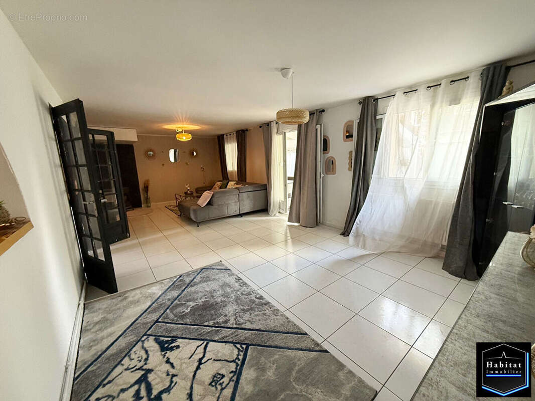 Maison à DAMMARTIN-EN-GOELE