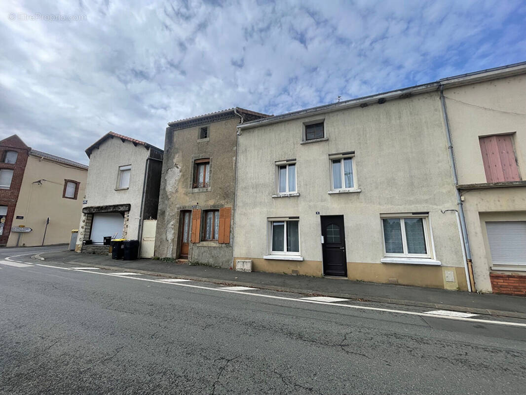 Maison à LA POITEVINIERE