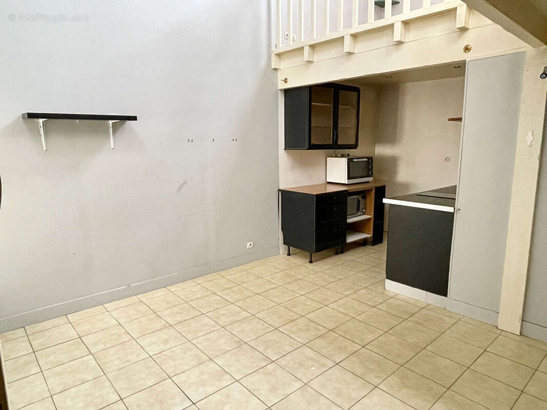 Appartement à HOUILLES