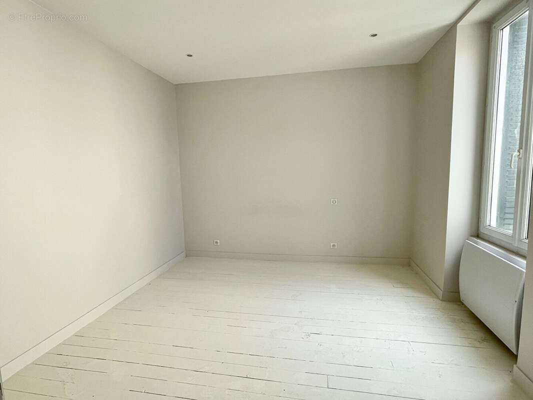 Appartement à HOUILLES