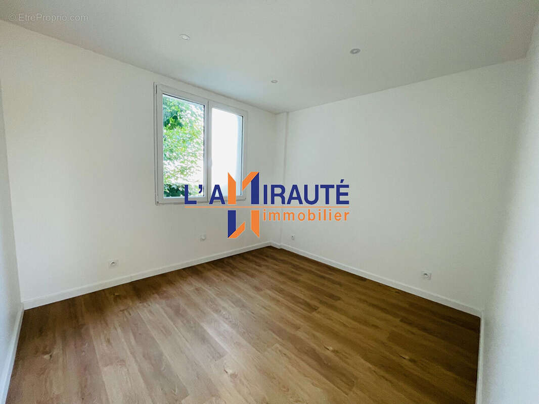 Maison à CARRIERES-SUR-SEINE