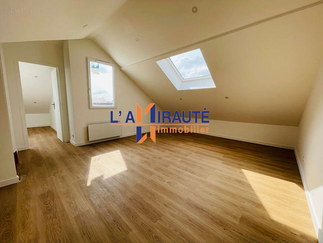 Maison à CARRIERES-SUR-SEINE