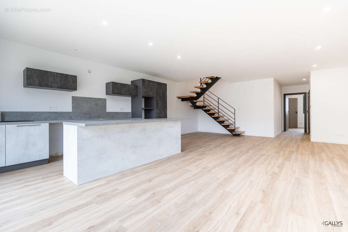 Maison à MARANGE-SILVANGE