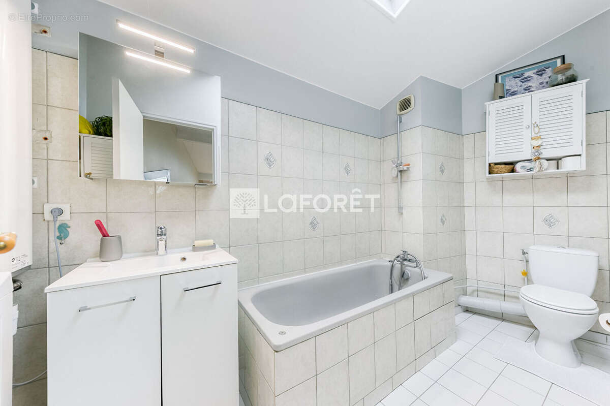 Appartement à PONTAULT-COMBAULT