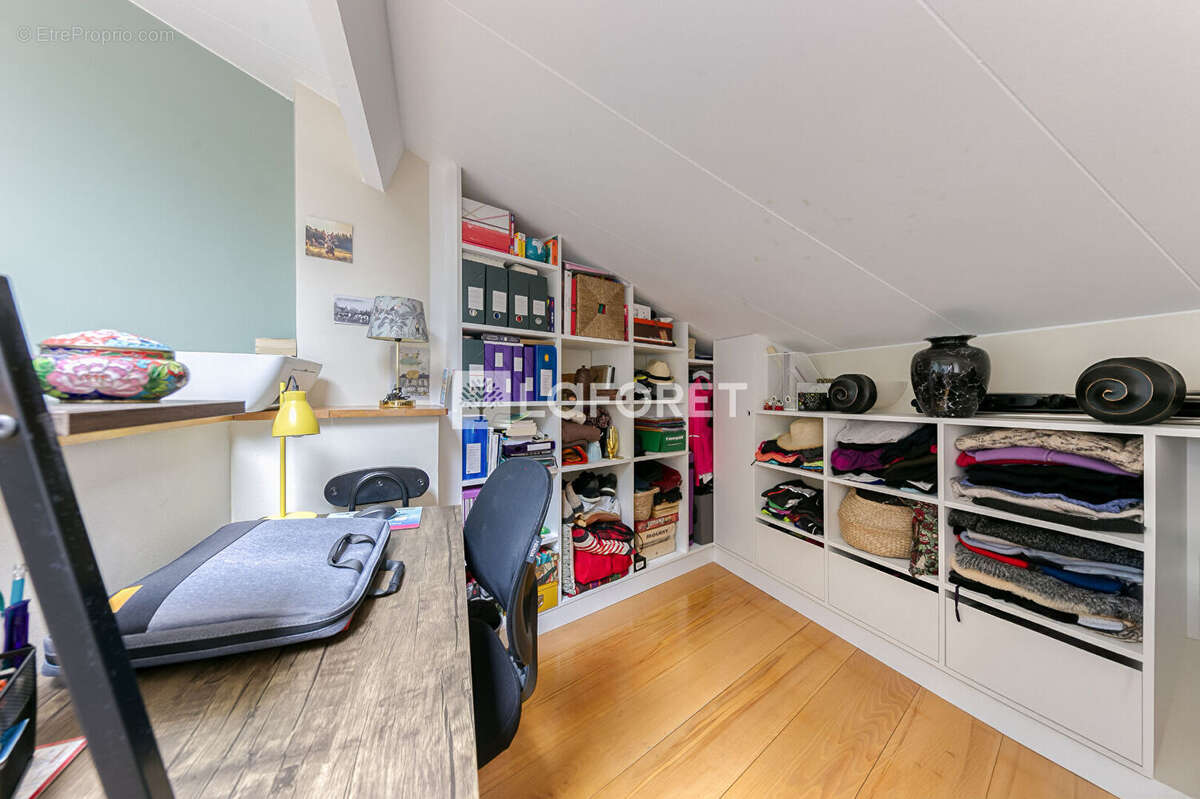 Appartement à PONTAULT-COMBAULT