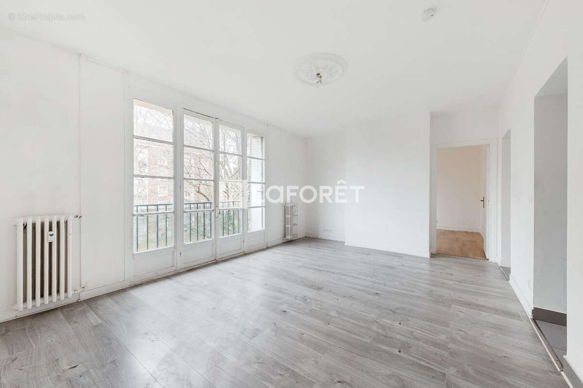 Appartement à SAINT-OUEN