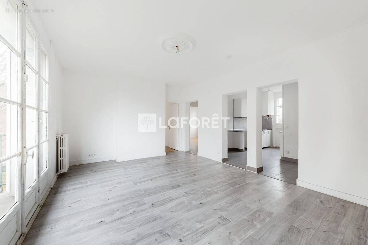 Appartement à SAINT-OUEN