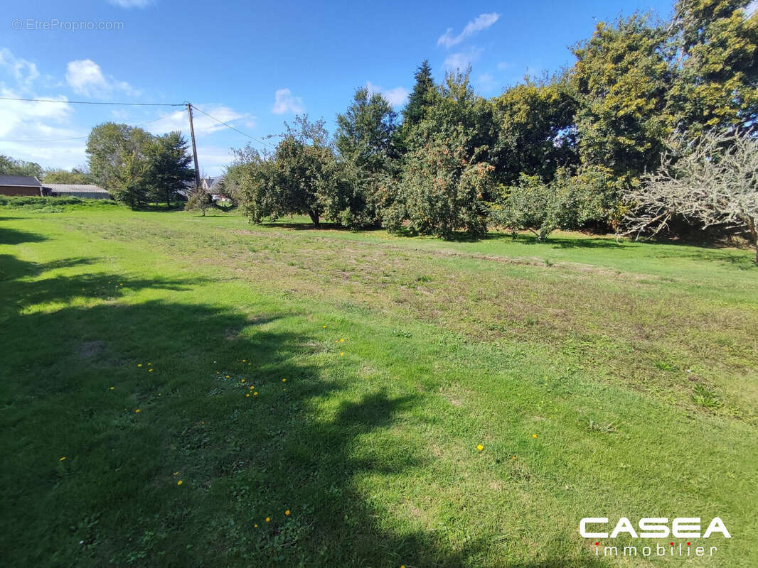 Terrain à FOUESNANT